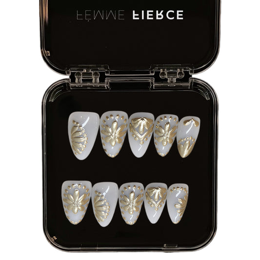 Nigra kaj Ora Klasikaĵo